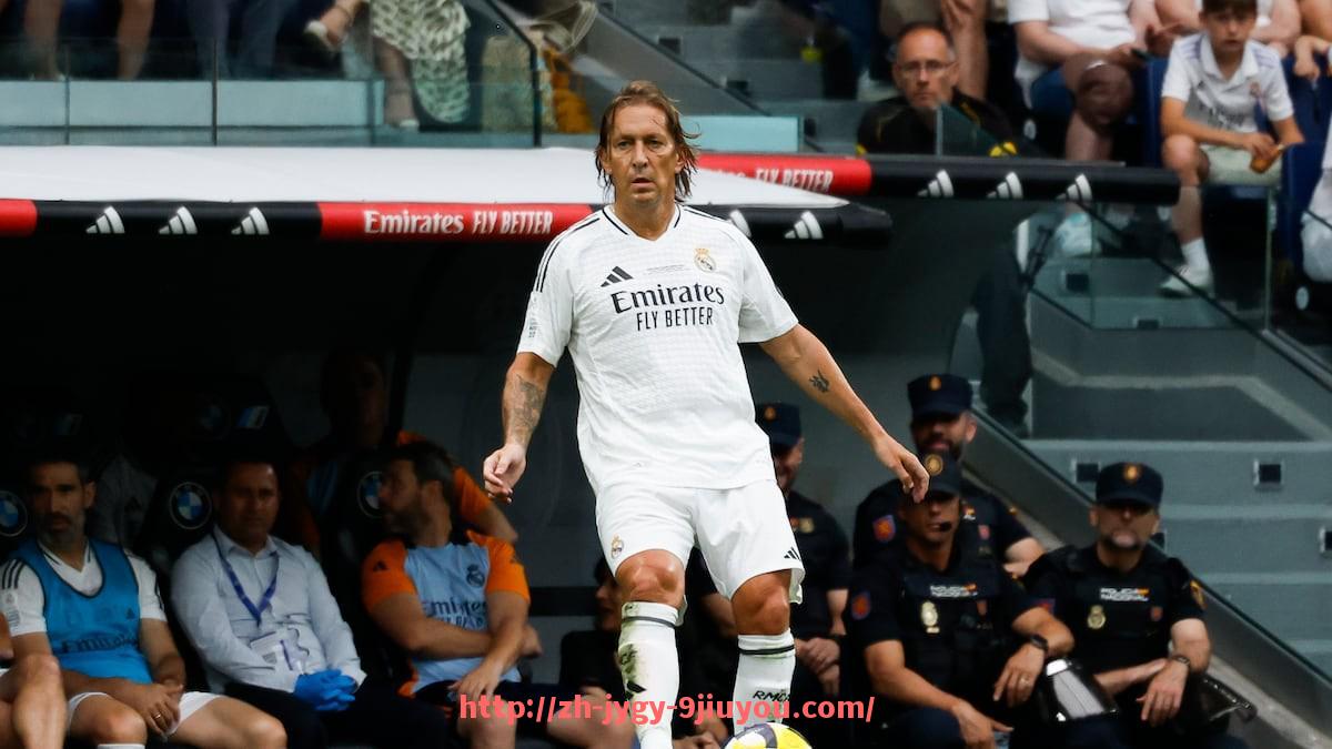 jiuyou九游娱乐-佛罗伦萨足球俱乐部在意甲的表现及历史