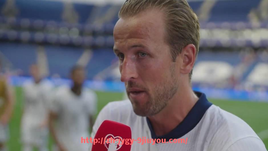 jiuyou九游娱乐-法甲球员表现提升策略：训练方法与心理调适的科学结合探讨